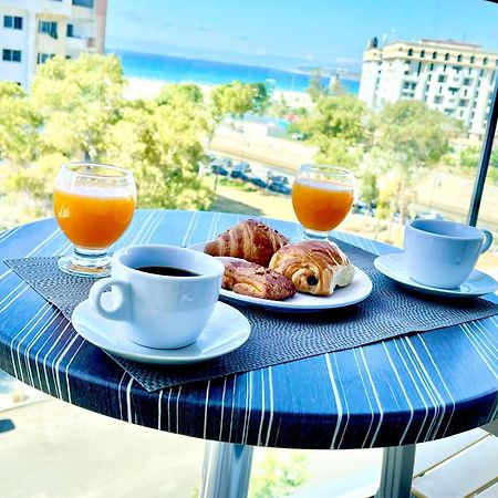 Modern Elegance With Sea Views In Central Tangier - Steps To Beach, Train And Attractions! Εξωτερικό φωτογραφία