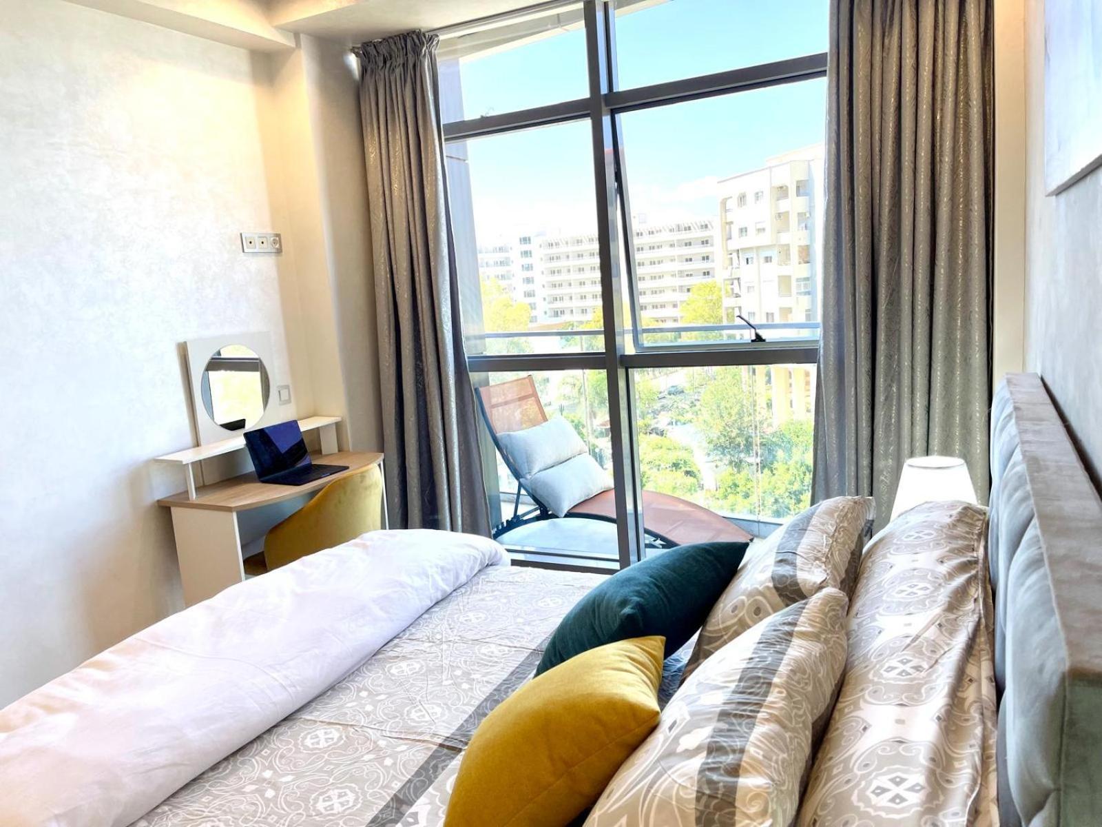 Modern Elegance With Sea Views In Central Tangier - Steps To Beach, Train And Attractions! Εξωτερικό φωτογραφία