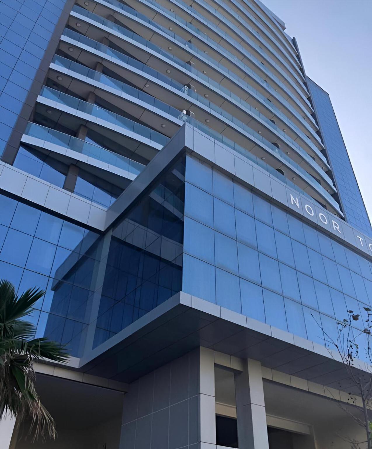 Modern Elegance With Sea Views In Central Tangier - Steps To Beach, Train And Attractions! Εξωτερικό φωτογραφία
